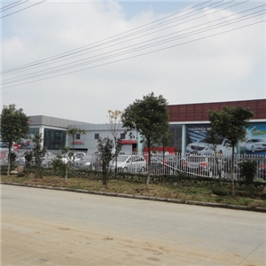 起亚4S店